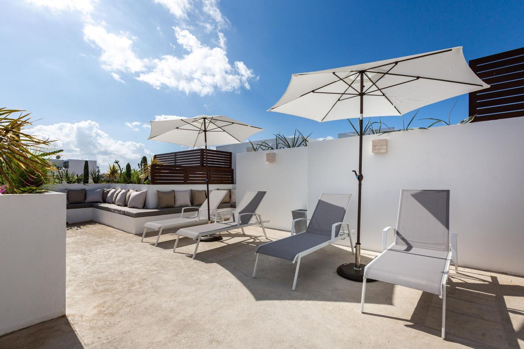Modern In * Playa del Carmen